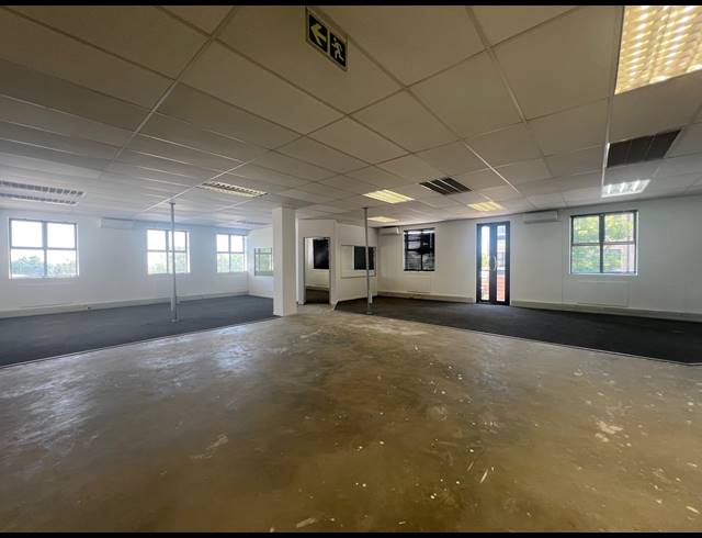 224M² OFFICE TO LET IN MEYERSDAL